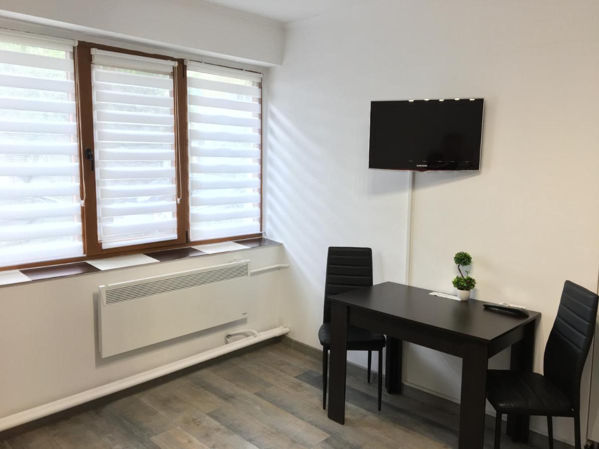 Garso1 4You Apartment ปีเตช ภายนอก รูปภาพ